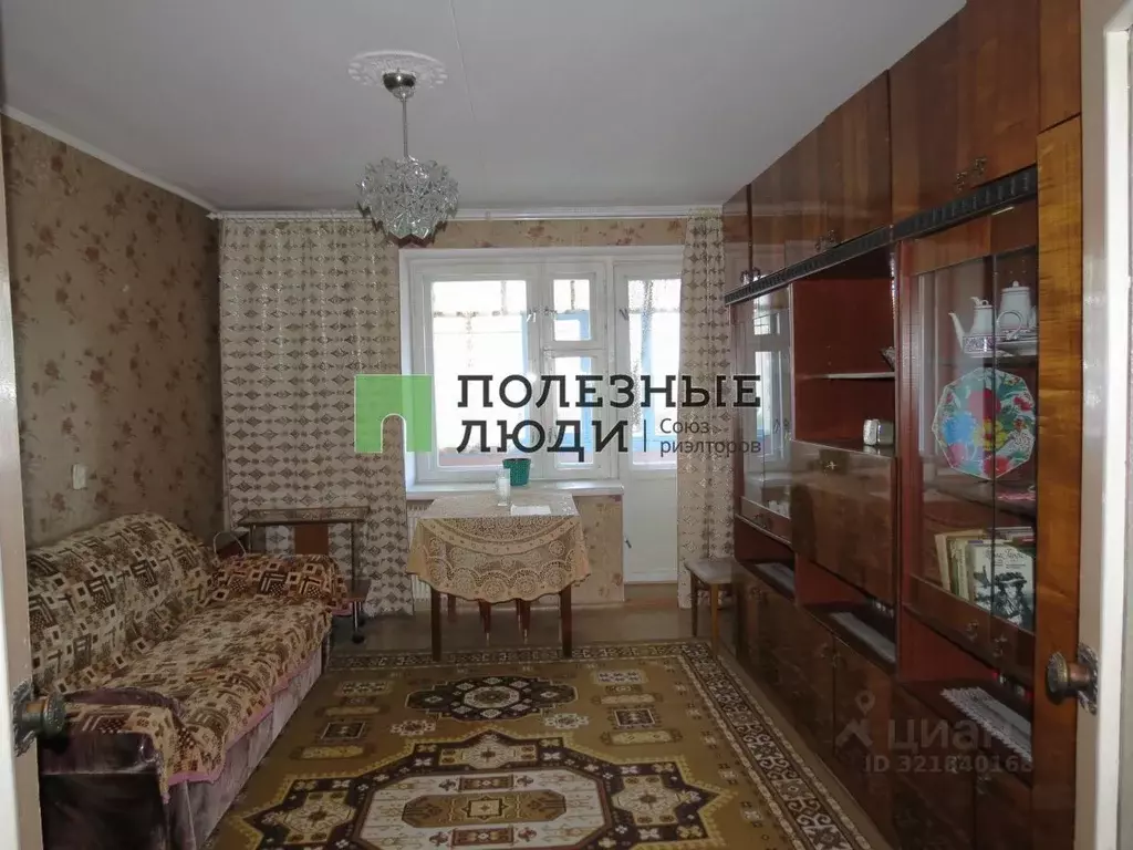 2-к кв. Курганская область, Курган Заозерный жилрайон, 7-й мкр, 18 ... - Фото 1