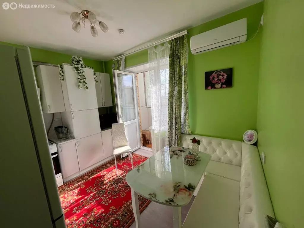 1-комнатная квартира: Ейск, Колхозная улица, 8 (40 м) - Фото 0