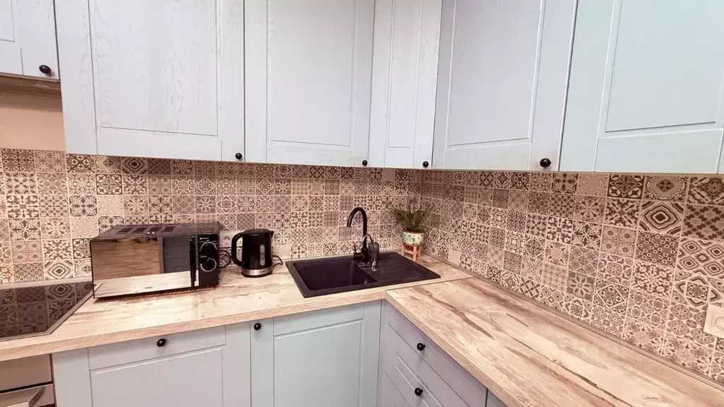 3-к кв. Челябинская область, Челябинск ул. Орджоникидзе, 64 (94.5 м) - Фото 1