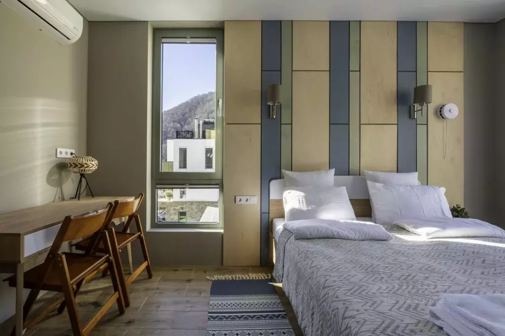 2-к кв. Краснодарский край, Сочи Красная Поляна пгт, ул. Дворцовая, ... - Фото 1