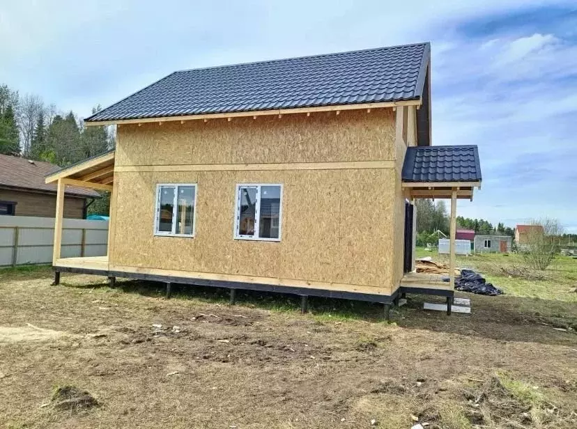 Дом в Кировская область, Кирово-Чепецкий район, с. Кстинино ул. ... - Фото 0