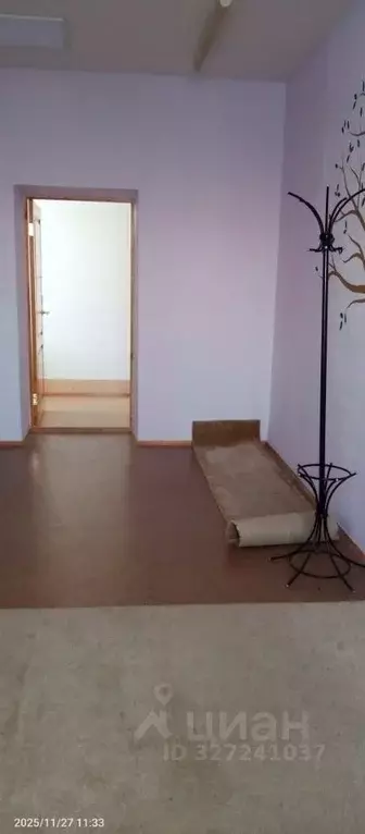 Помещение свободного назначения в Ханты-Мансийский АО, Октябрьское пгт ... - Фото 1