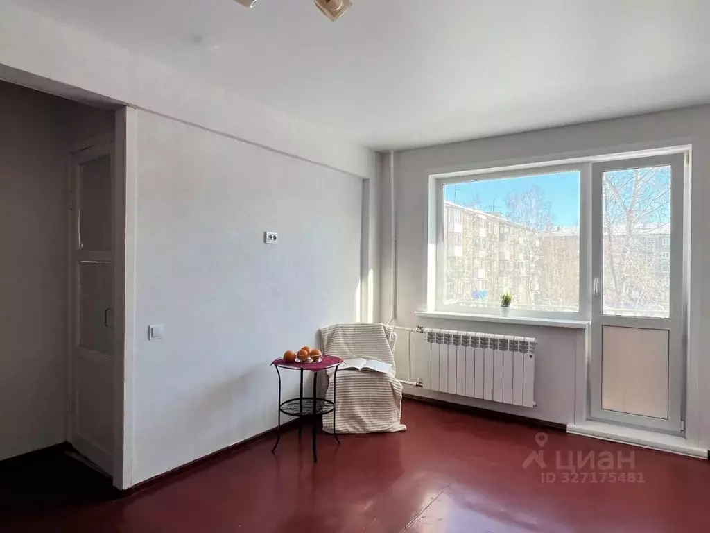 2-к кв. Омская область, Омск Заозерный мкр, ул. Бородина, 39 (45.6 м) - Фото 2