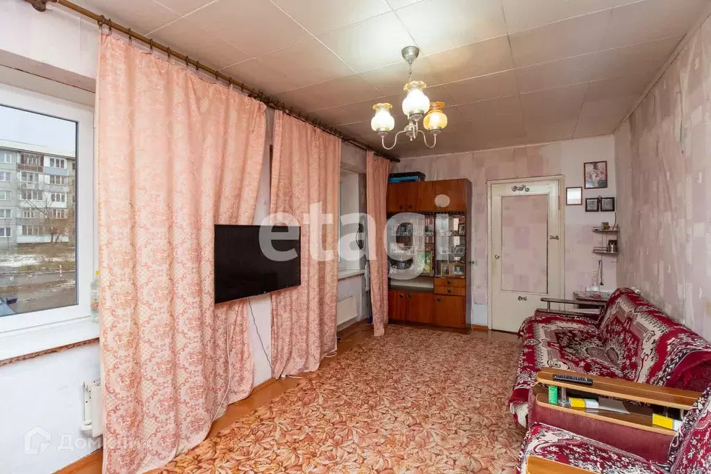 Продаётся 4-к квартира, 68.4 м - Фото 1