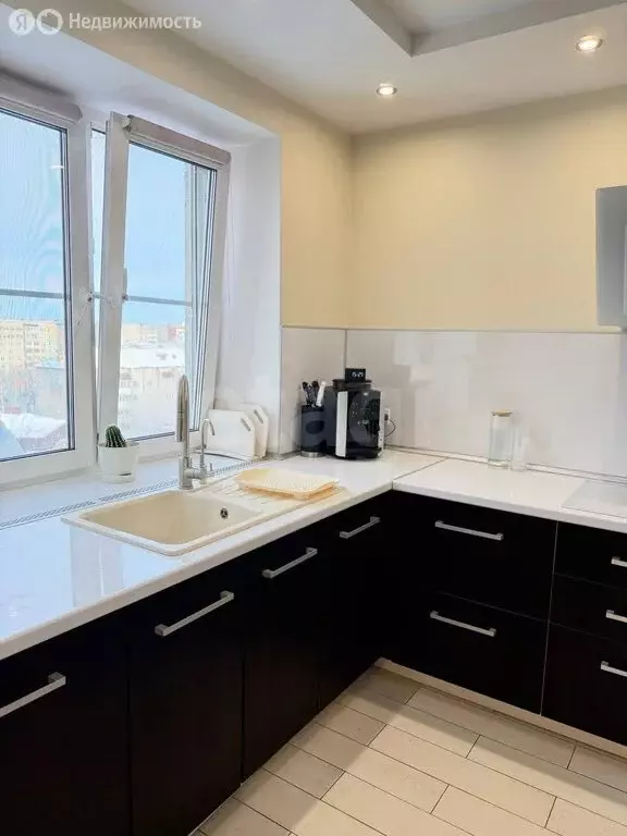 2-комнатная квартира: Тюмень, проезд Стахановцев, 6 (64.3 м) - Фото 2