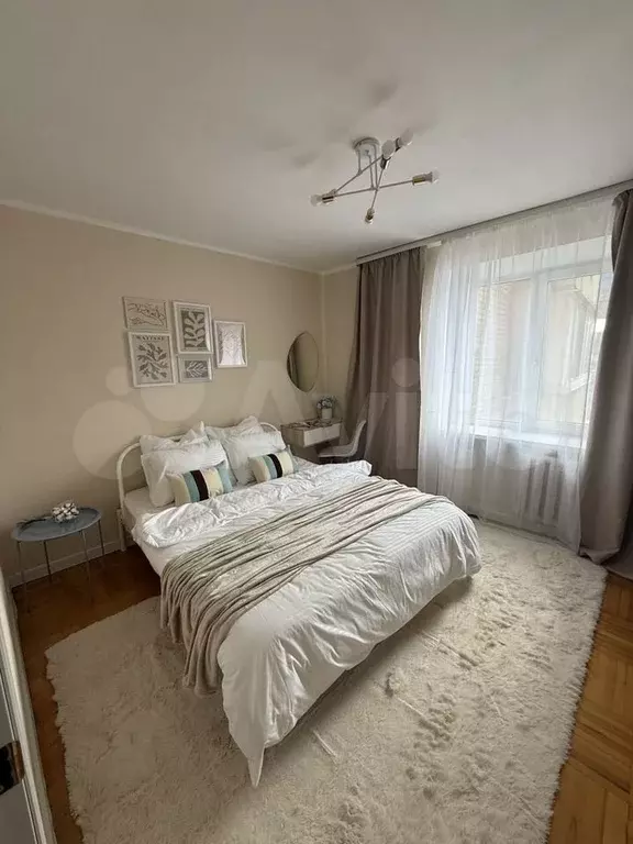 2-к. квартира, 55 м, 5/11 эт. - Фото 0
