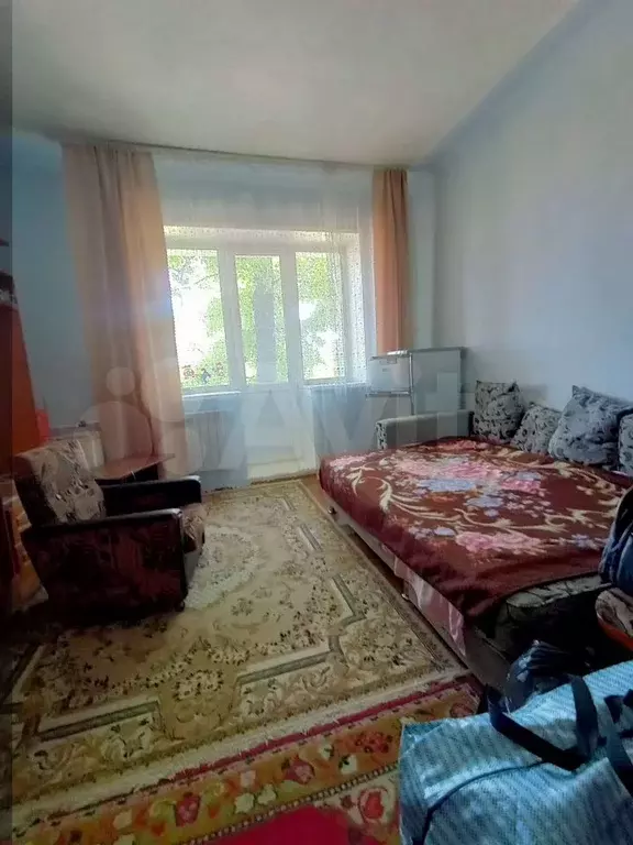 Комната 19,9 м в 3-к., 2/2 эт. - Фото 0