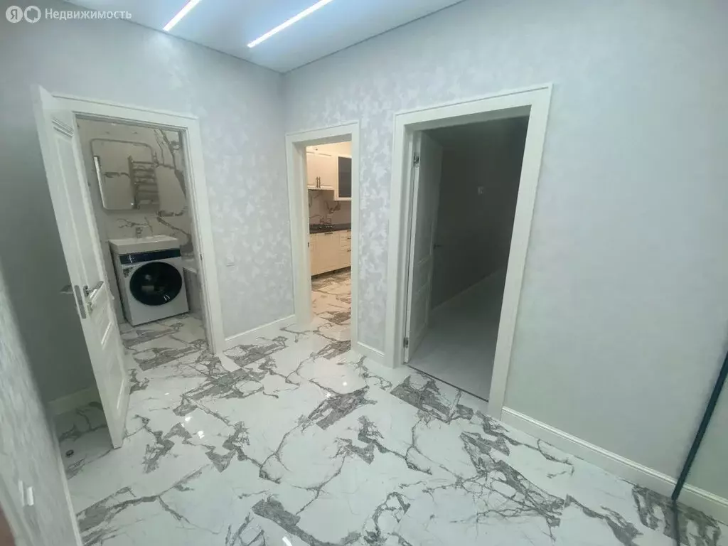 1-комнатная квартира: Владикавказ, улица Зураба Магкаева, 83 (50 м) - Фото 1