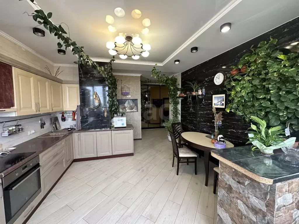 2-к кв. Белгородская область, Белгород Академическая ул., 23а (89.5 м) - Фото 2