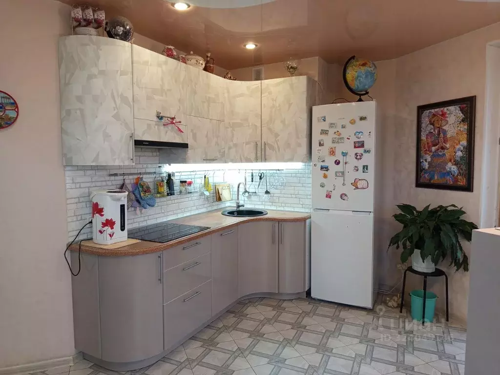 2-к кв. Нижегородская область, Нижний Новгород Волжская ул., 42 (50.0 ... - Фото 1