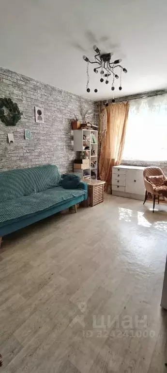 3-к кв. Санкт-Петербург, Санкт-Петербург, Колпино Заводской просп., 22 ... - Фото 1