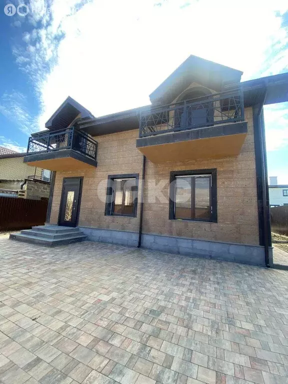 Дом в село Супсех, Орловская улица, 42 (214 м) - Фото 0