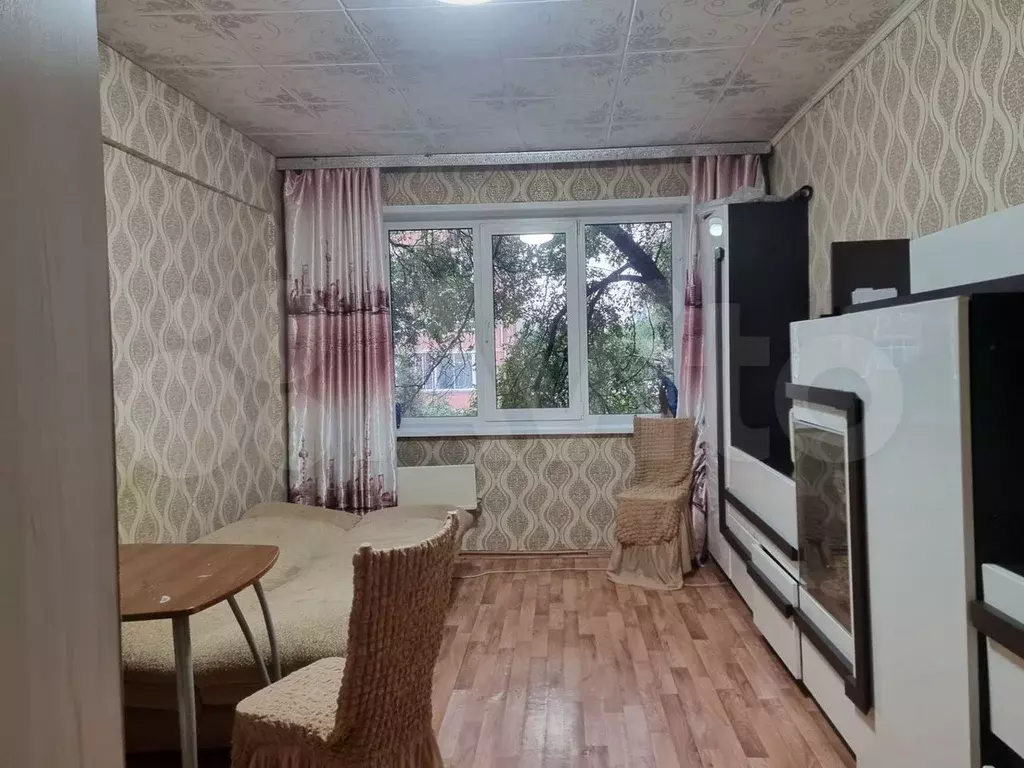 Комната 18 м в 3-к., 2/5 эт. - Фото 1