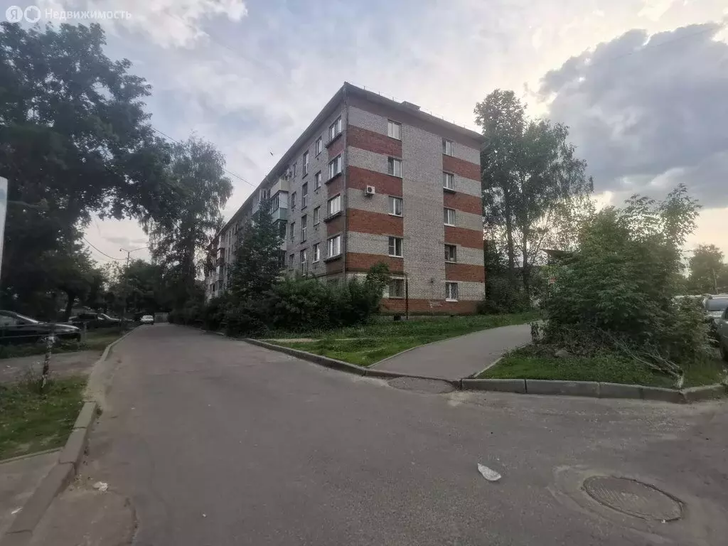 1-комнатная квартира: Владимир, Михайловская улица, 12 (33 м) - Фото 0