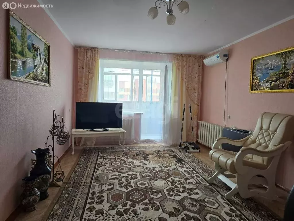 3-комнатная квартира: Стерлитамак, улица Худайбердина, 224 (78 м) - Фото 0