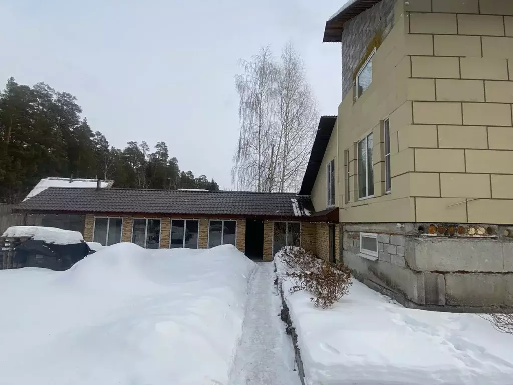 Дом в Свердловская область, Екатеринбург Визовец-5 СНТ, 376 (306 м) - Фото 1