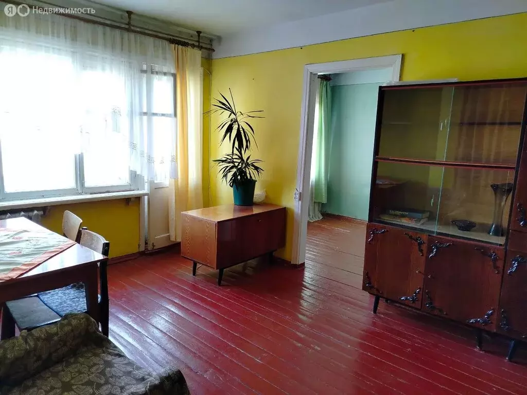 2-комнатная квартира: Соликамск, улица Матросова, 45 (43 м) - Фото 1