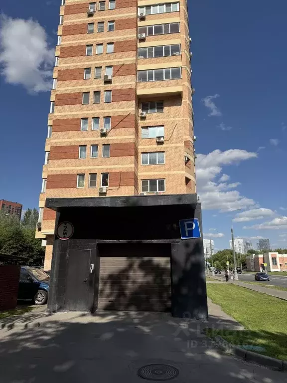 Гараж в Москва Карамышевская наб., 28к1 (19 м) - Фото 1