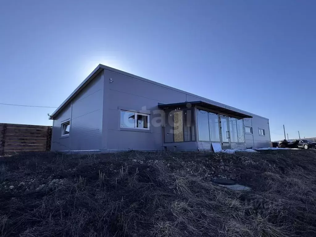 Помещение свободного назначения в Мордовия, Кочкуровский район, с. ... - Фото 2