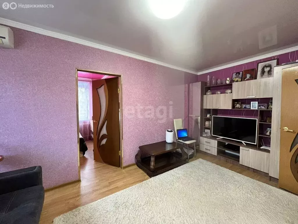 2-комнатная квартира: Невинномысск, улица Калинина, 163 (38 м) - Фото 1