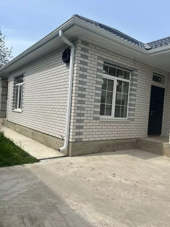 Дом в Краснодарский край, Краснодар Ростовское ш., 4 (90 м) - Фото 1