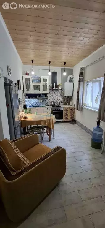 Дом в Евпатория, Красноармейская улица, 16 (50 м) - Фото 1