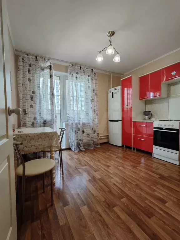 1-к. квартира, 38 м, 1/16 эт. - Фото 0