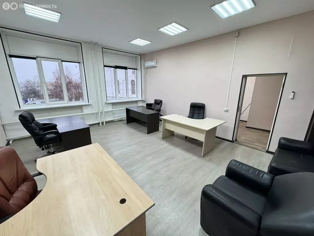 Помещение свободного назначения (136 м) - Фото 0