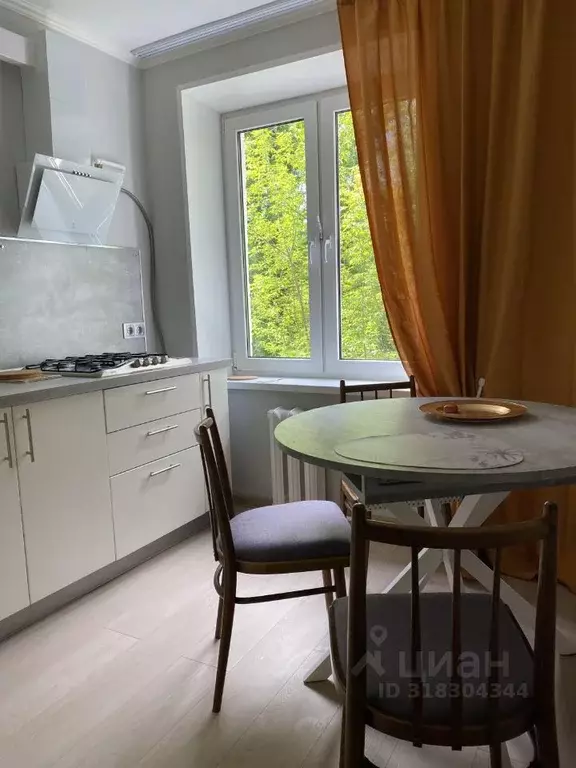 3-к кв. Москва ул. Черняховского, 11К2 (55.0 м) - Фото 0