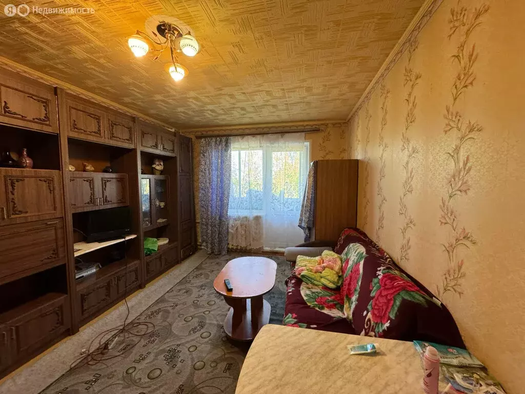 1-комнатная квартира: Алапаевск, улица Чапаева, 26 (35 м) - Фото 0