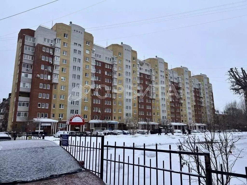 Помещение свободного назначения в Тюменская область, Тюмень ул. ... - Фото 1