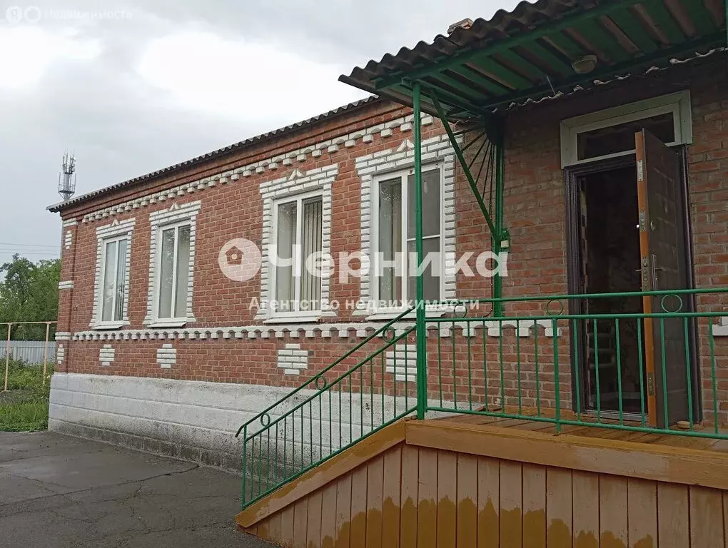 Дом в Новошахтинск, улица Коненкова (96 м) - Фото 0
