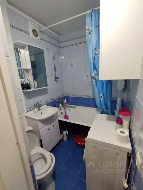 2-к кв. Омская область, Омск просп. Мира, 51 (42.0 м) - Фото 1