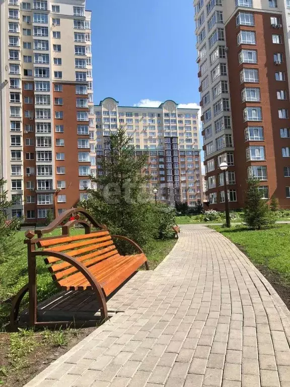 2-к кв. Кемеровская область, Кемерово просп. Притомский, 25 (61.7 м) - Фото 1