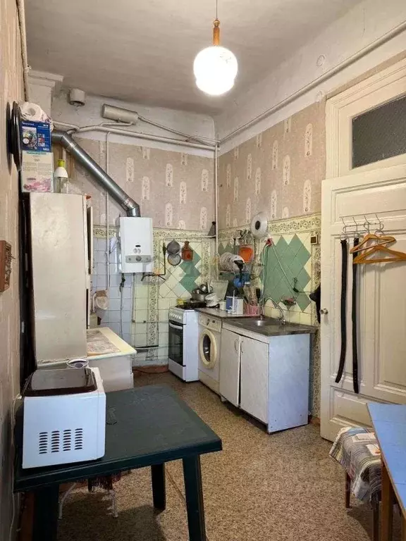 2-к кв. Крым, Симферополь ул. Жуковского, 16 (49.8 м) - Фото 2