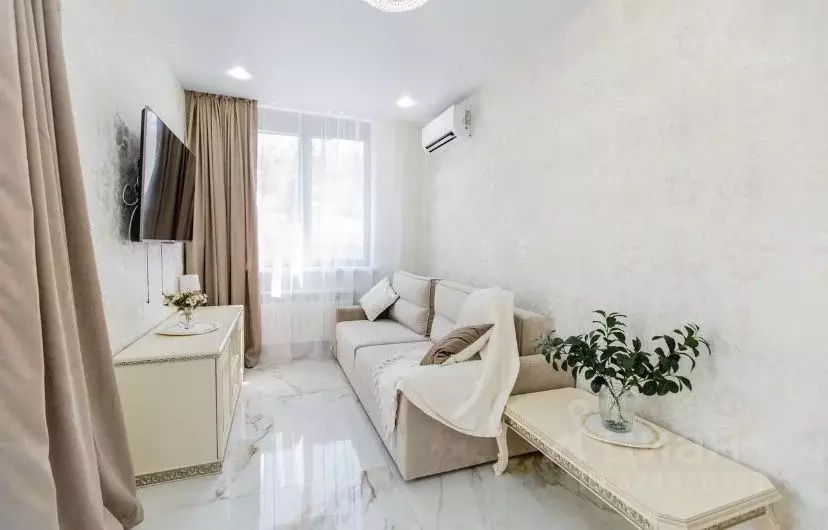 2-к кв. Краснодарский край, Сочи Бытха мкр, ул. Ясногорская, 16/2к7 ... - Фото 2