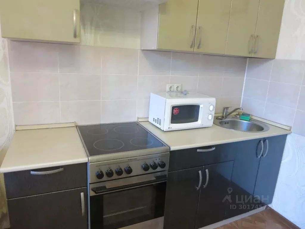 1-к кв. Омская область, Омск ул. Степанца, 3 (45.0 м) - Фото 1