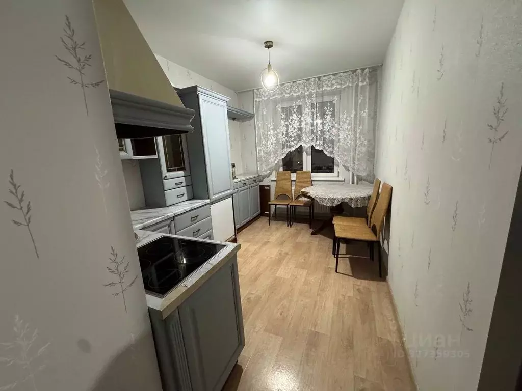 2-к кв. Красноярский край, Красноярск Северное ш., 48А (60.0 м) - Фото 1