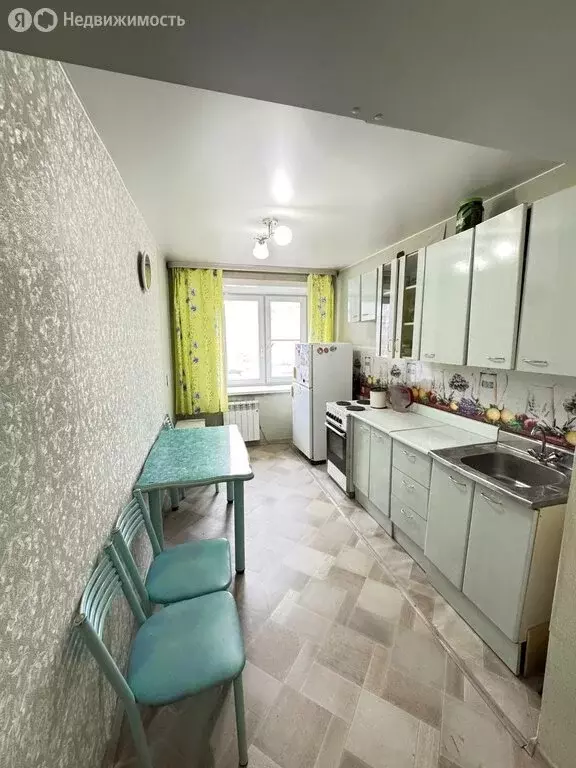 3-комнатная квартира: Улан-Удэ, Тобольская улица, 61 (63.6 м) - Фото 1