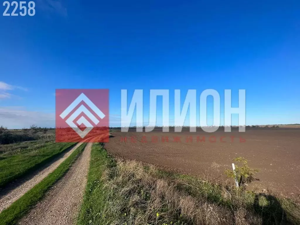 Участок в Крым, Кировский район, с. Владиславовка ул. Ленина, 39А ... - Фото 2