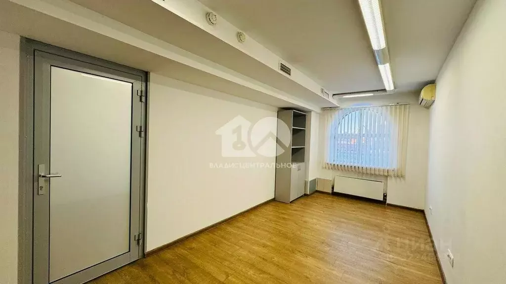Офис в Новосибирская область, Новосибирск Красный просп., 77Б (29 м) - Фото 0