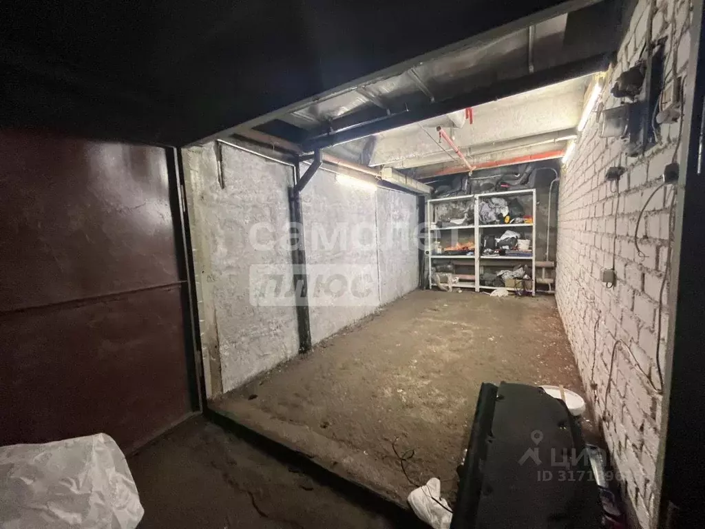 Гараж в Свердловская область, Екатеринбург ул. Сулимова, 6Б (15 м) - Фото 0