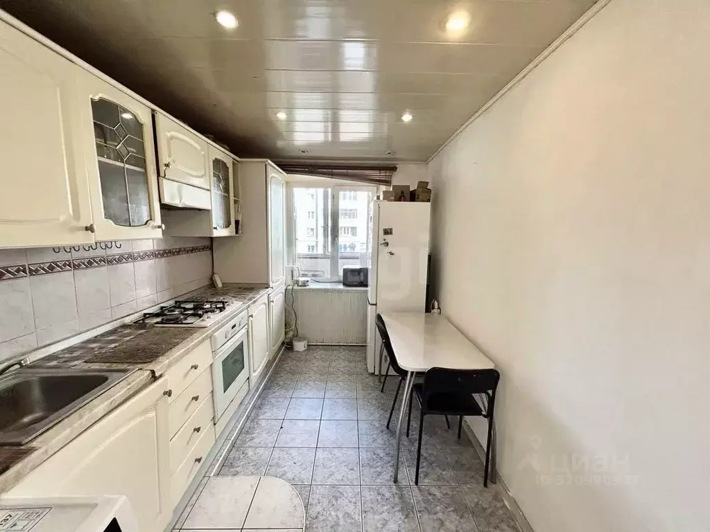 3-к кв. Удмуртия, Ижевск Восточная ул., 4 (69.3 м) - Фото 1