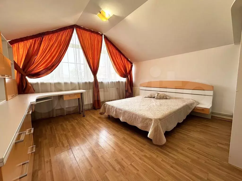 3-к. квартира, 81 м, 4/4 эт. - Фото 0