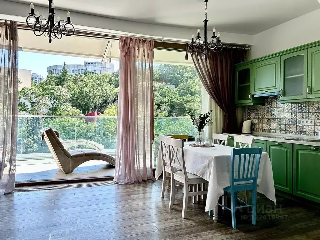 3-к кв. Крым, Ялта Приморский парк имени Гагарина кв-л, 9 (101.2 м) - Фото 1