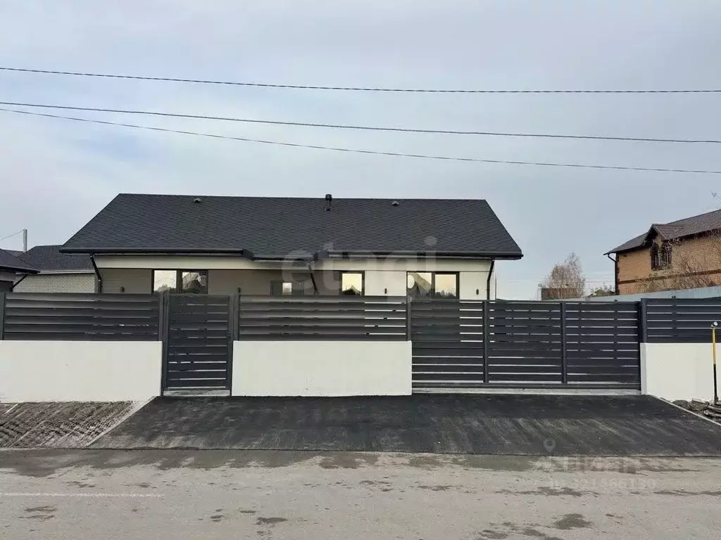 Дом в Тюменская область, Тюменский муниципальный округ, с. Перевалово ... - Фото 1