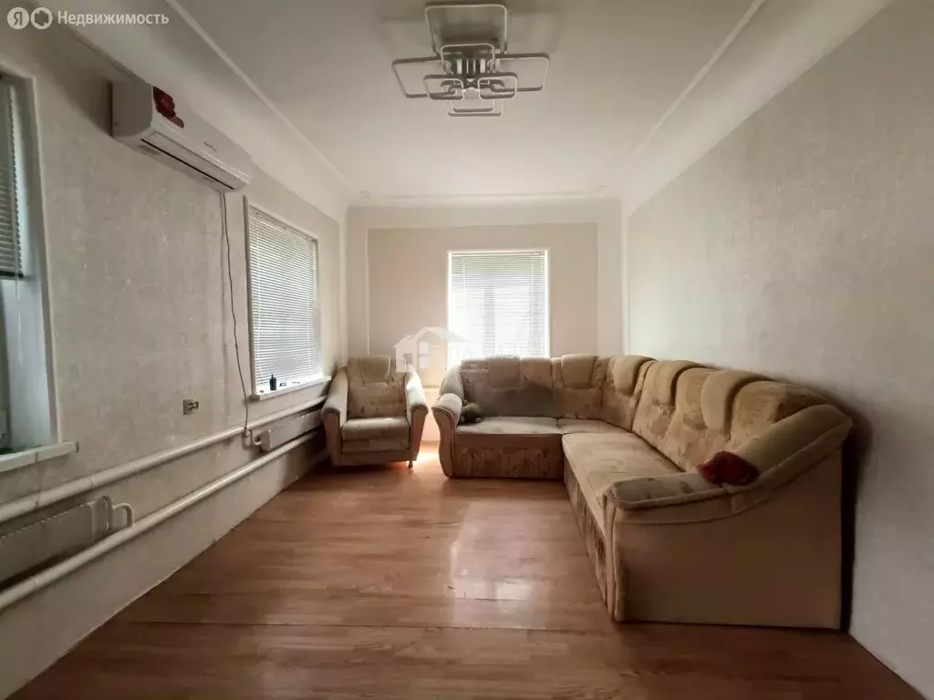 Дом в Новокубанск, улица Кирова, 96 (72 м) - Фото 1