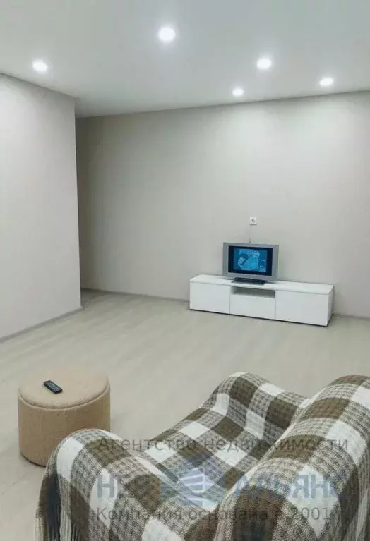 3-к кв. Псковская область, Дно ул. Петрова, 57 (55.2 м) - Фото 2