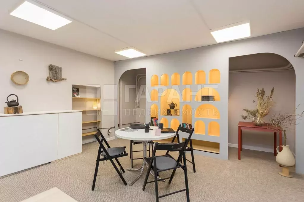 Офис в Карелия, Петрозаводск ул. Дзержинского, 39 (83 м) - Фото 1