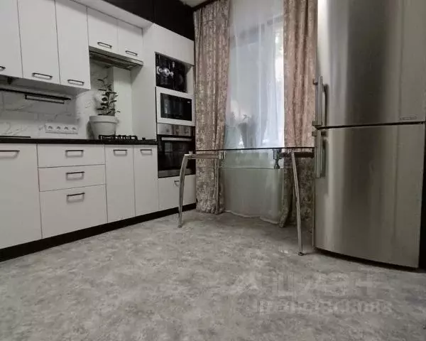 1-к кв. Омская область, Омск Заозерный мкр, ул. Бородина, 13 (36.5 м) - Фото 1